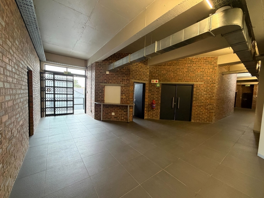 To Let Commercial Property for Rent in Salt River Western Cape